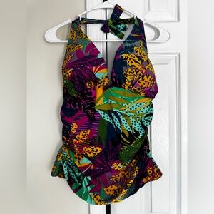 Into the Bleu Tropical Print Halter Tankini, like new, molded bra cups